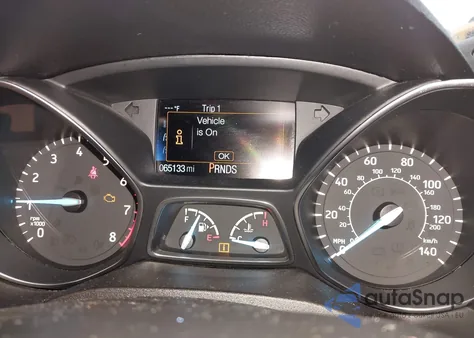 2018 Ford Escape Sel z USA, uszkodzony, nr VIN 1FMCU9HD2JUD47722